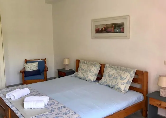 Barbara\'S One Bedroom Apartments