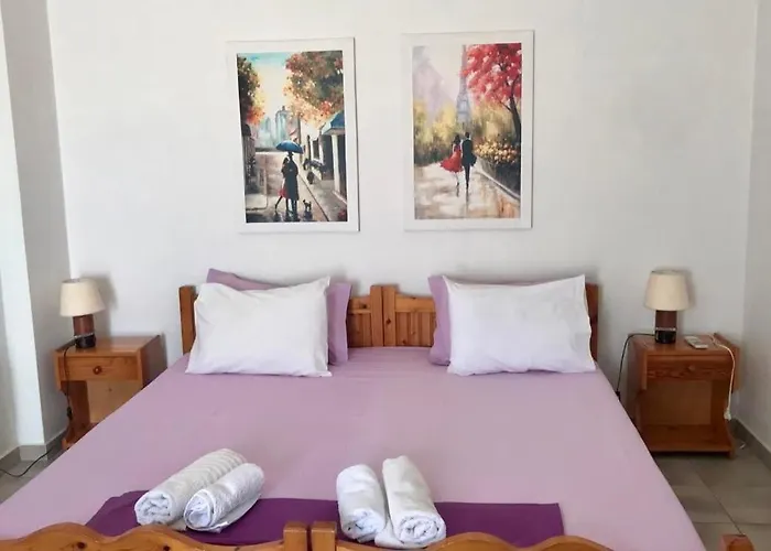 Barbara\'S One Bedroom Apartments