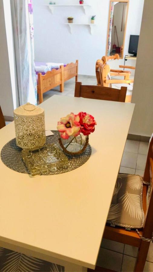 Barbara's One Bedroom 公寓 *